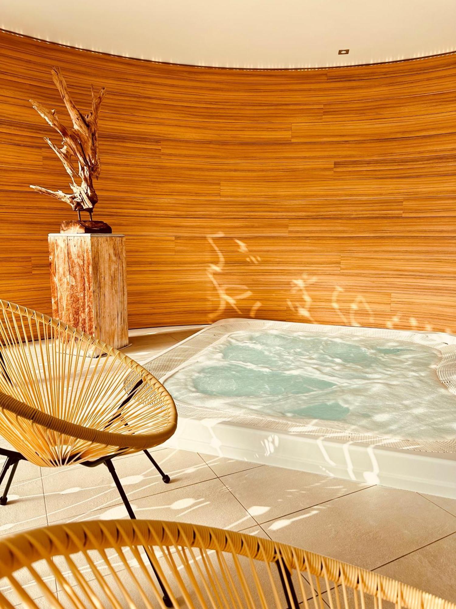 Brit & Saint Brieuc Hotel 4*